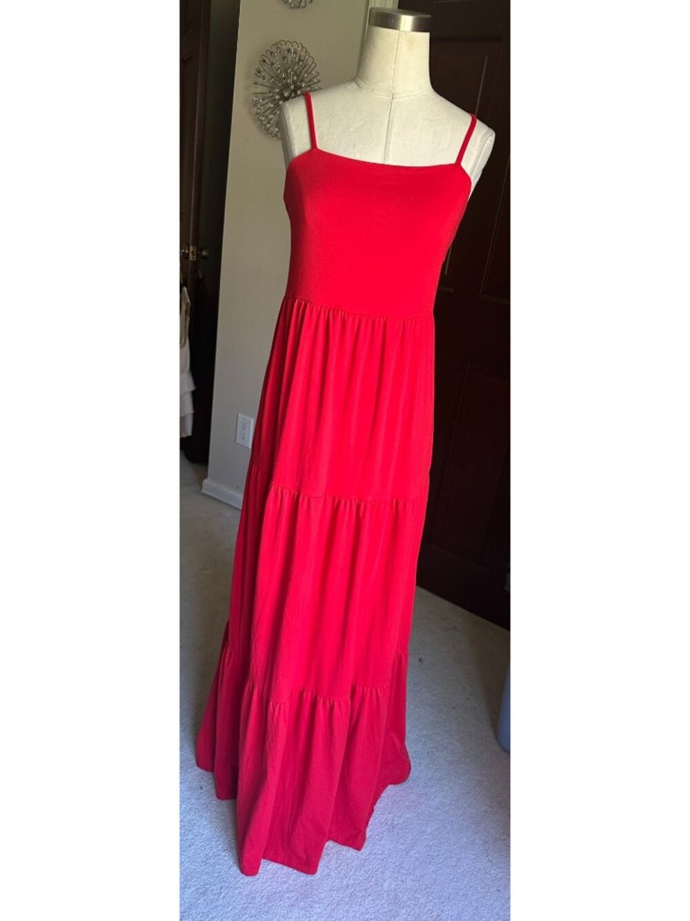 SO good for life red adj strap sleeveless maxi dress Small